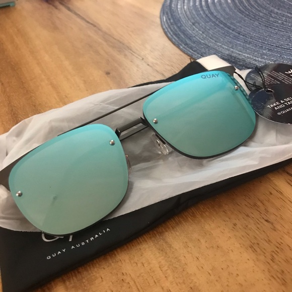 Quay Australia Accessories - Quay • Private Eyes • NWT